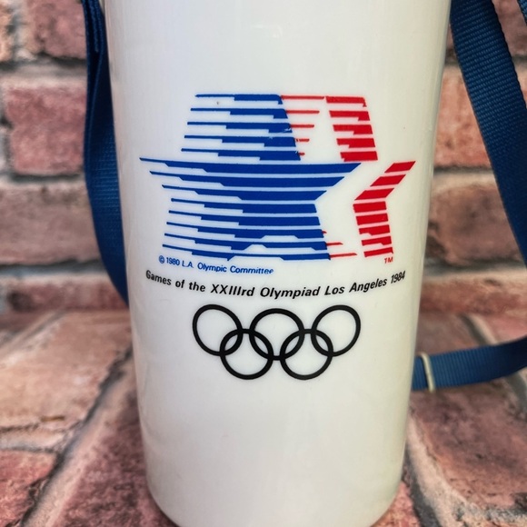 Vintage 1984 Aladdin thermal insulated Olympaid Los Angeles commemorative cup - Picture 2 of 6